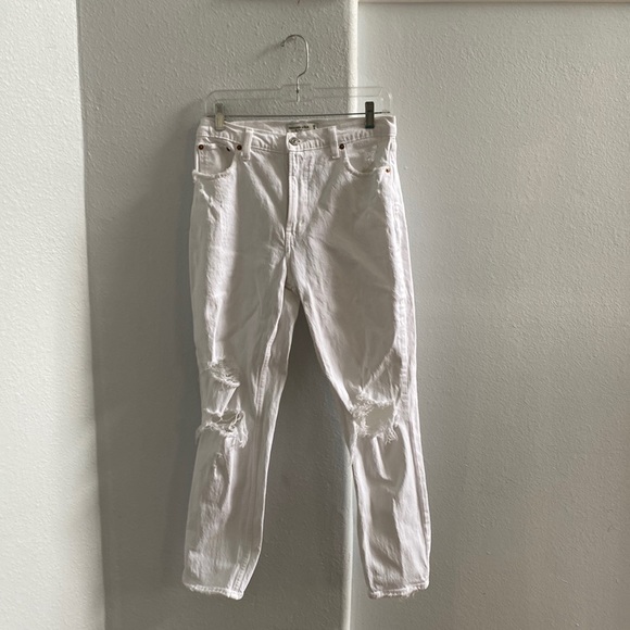 Abercrombie & Fitch The‎ Skinny High Rise Distressed White Jeans Size 29 - Picture 1 of 6
